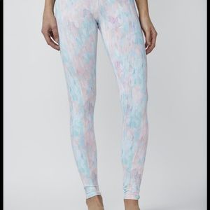 DYI Signature Printed Tight